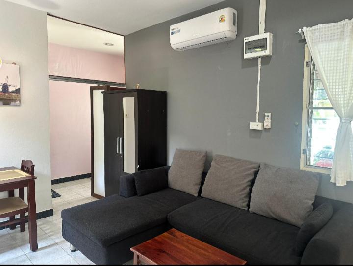 Studio With Aircon N Kitchen Strand Bang Tao Exterior foto