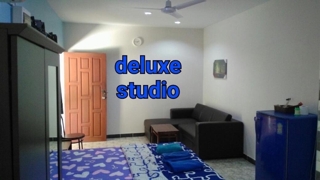 Studio With Aircon N Kitchen Strand Bang Tao Exterior foto