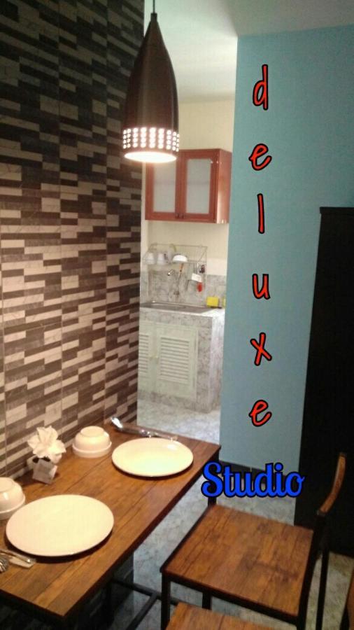 Studio With Aircon N Kitchen Strand Bang Tao Exterior foto